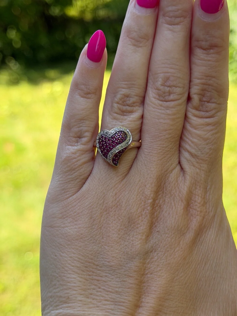 10K Gold Natural Thai Ruby & Diamond Heart Ring